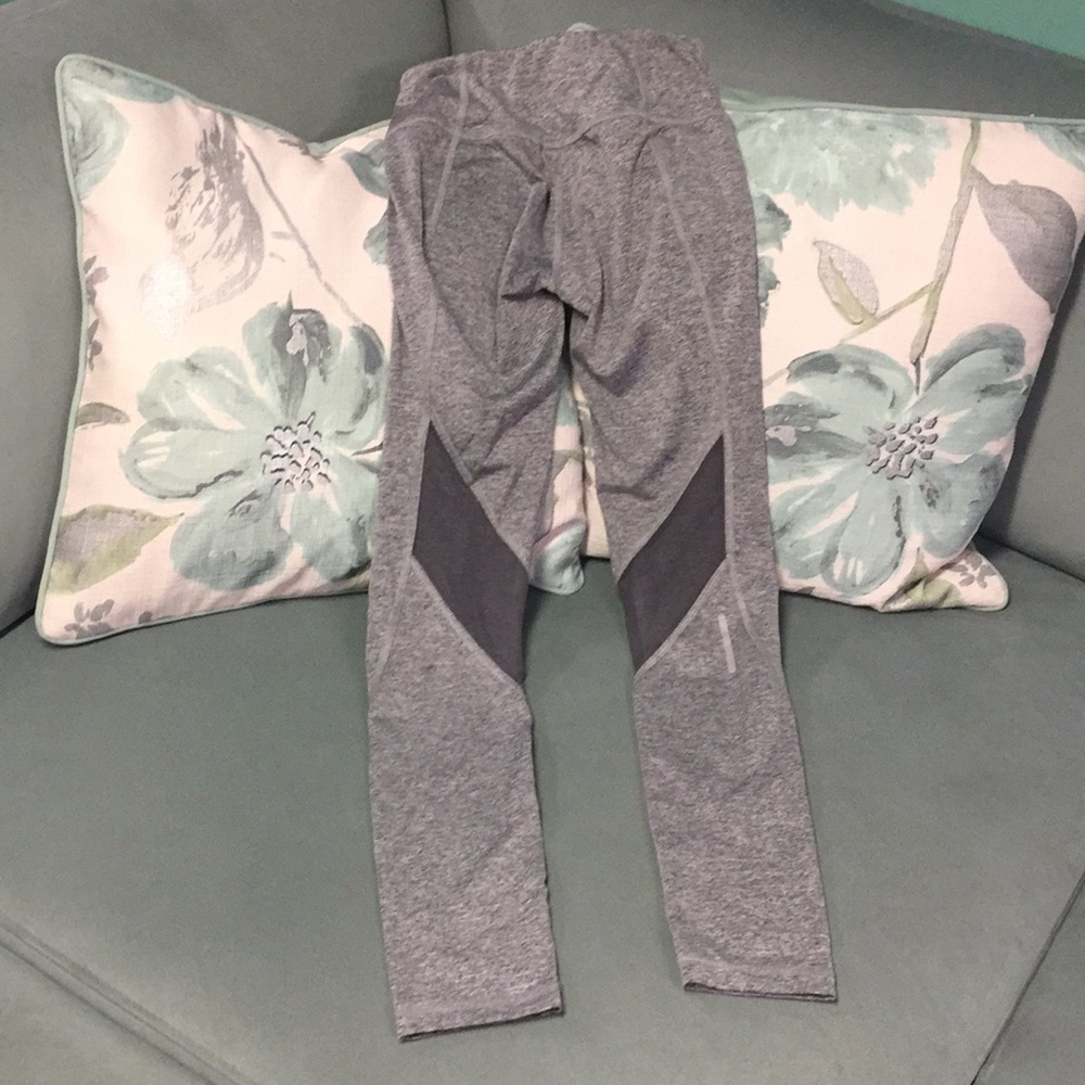 WOMEN'S REEBOK HEATHER GRAY ILLUSION LEGGI…